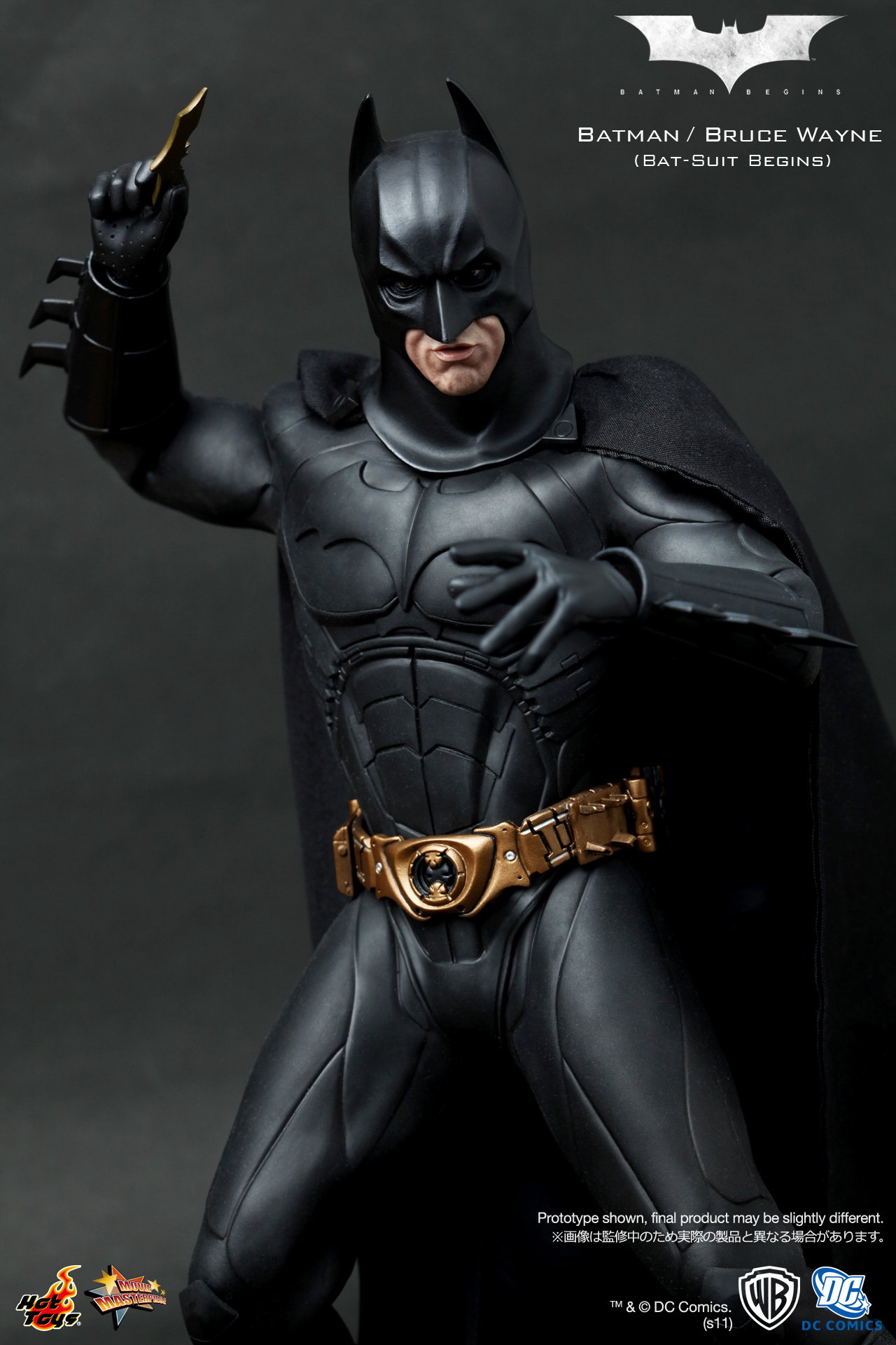 Batman Begins - Batman / Bruce Wayne (Bat-Suit Begins) image 8