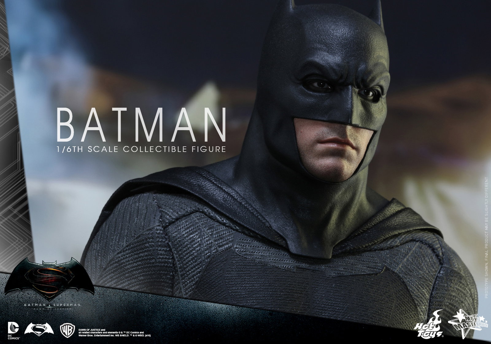 Batman v Superman Dawn of Justice - Batman [With Bonus Accessory] image 10