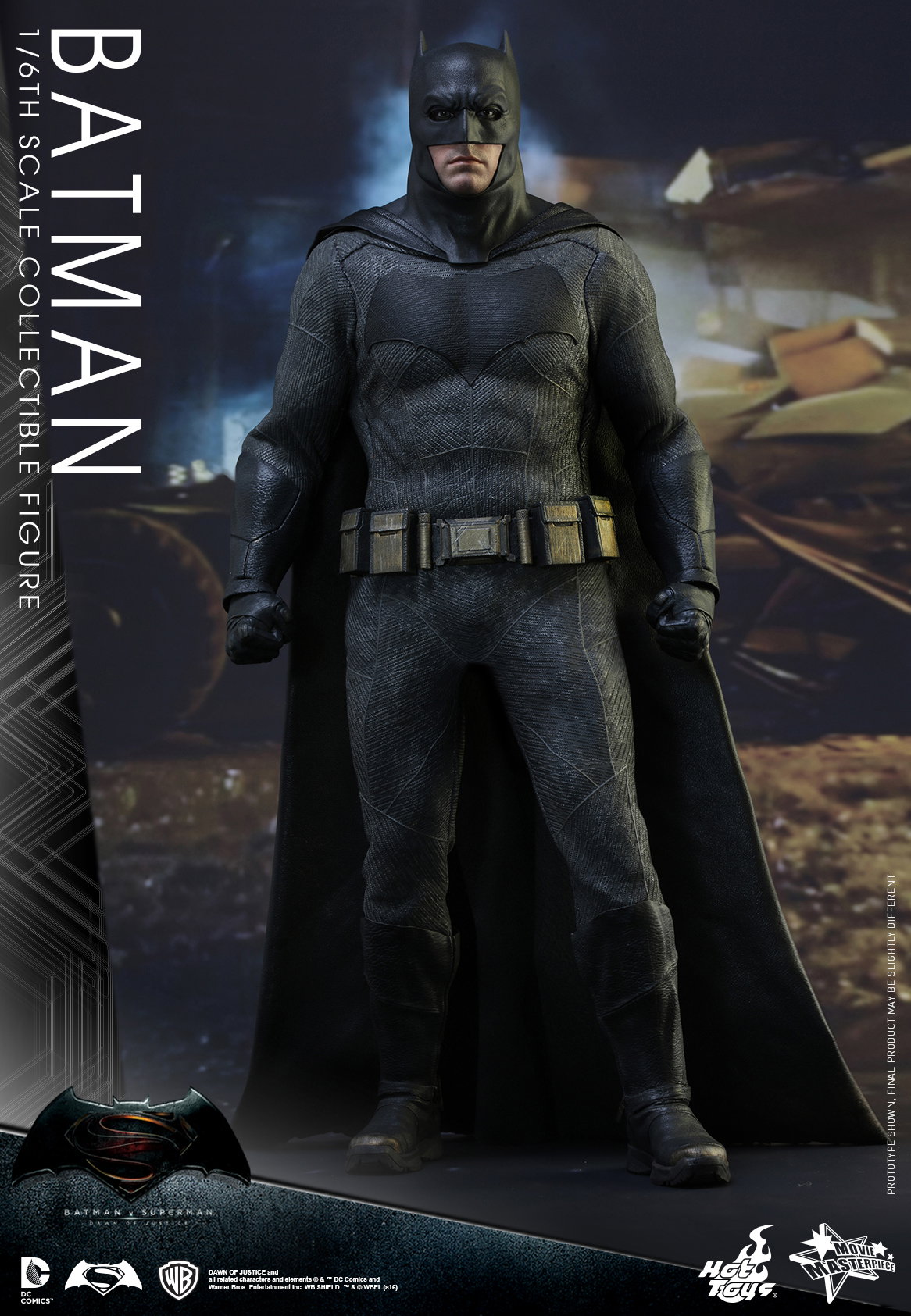 Batman v Superman Dawn of Justice - Batman [With Bonus Accessory] image 2