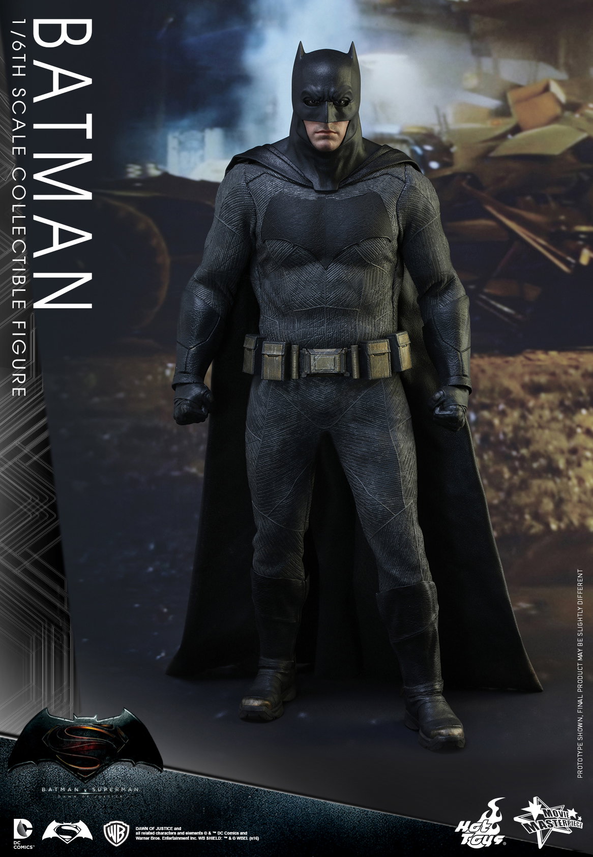 Batman v Superman Dawn of Justice - Batman [With Bonus Accessory] image 3