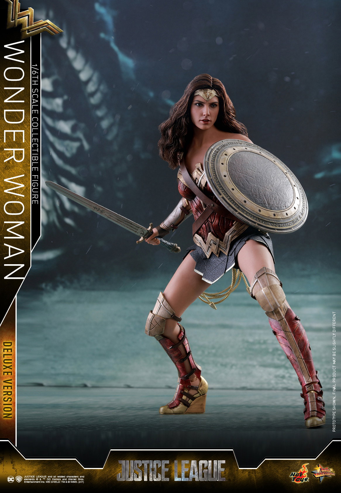Justice League - Wonder Woman [With Bonus Accessory] image 2