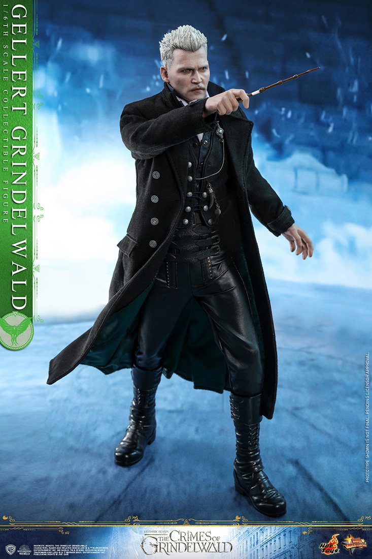 Fantastic Beasts: The Crimes of Grindelwald - Gellert Grindelwald [with Bonus Accessory] image 10