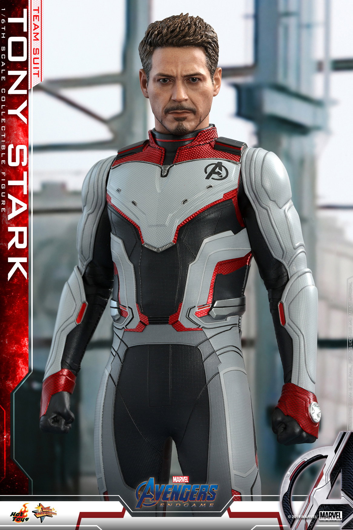 Avengers: Endgame - Tony Stark (Team Suit Version) image 4