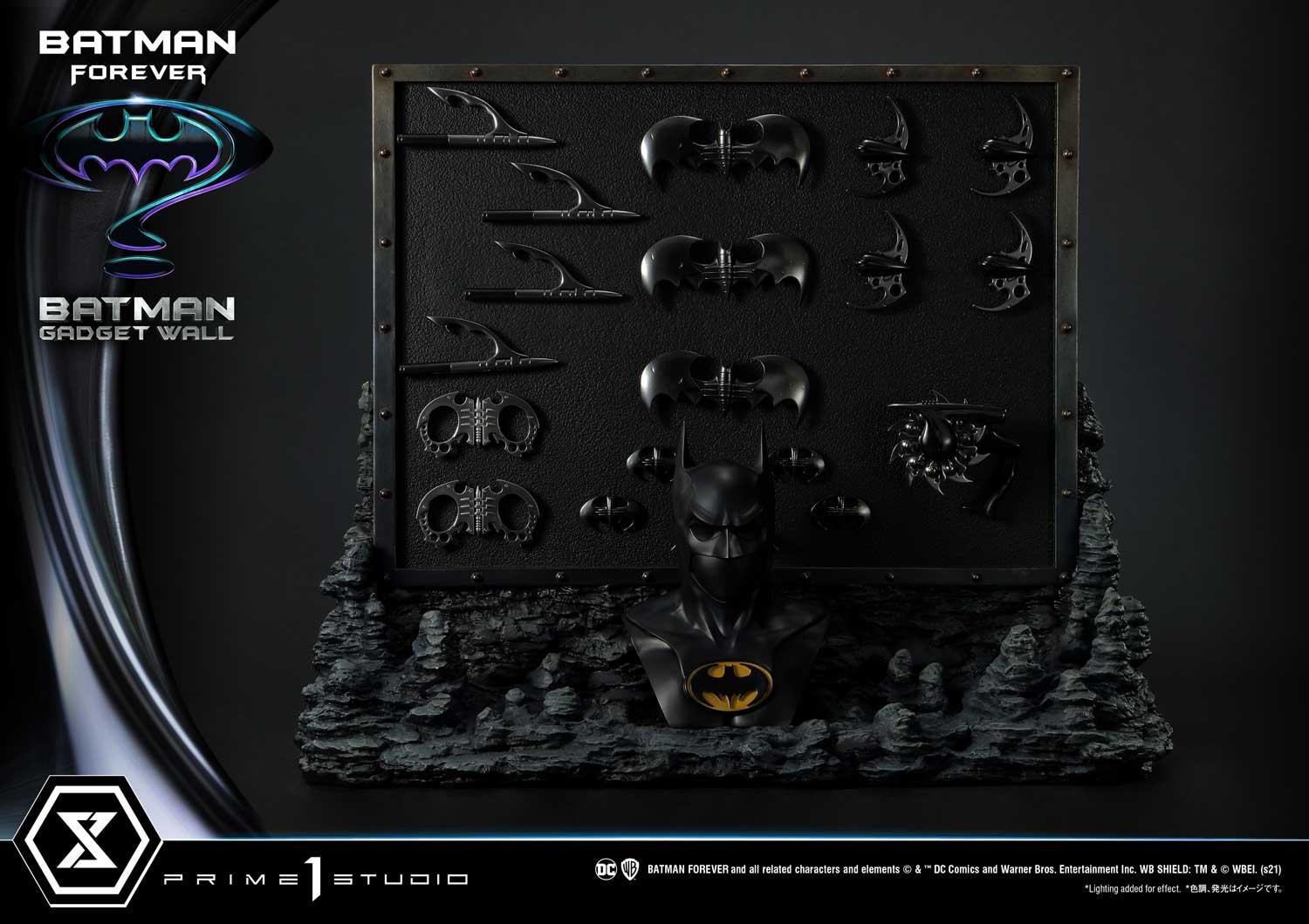 Batman Forever Batman Gadget Wall image 3