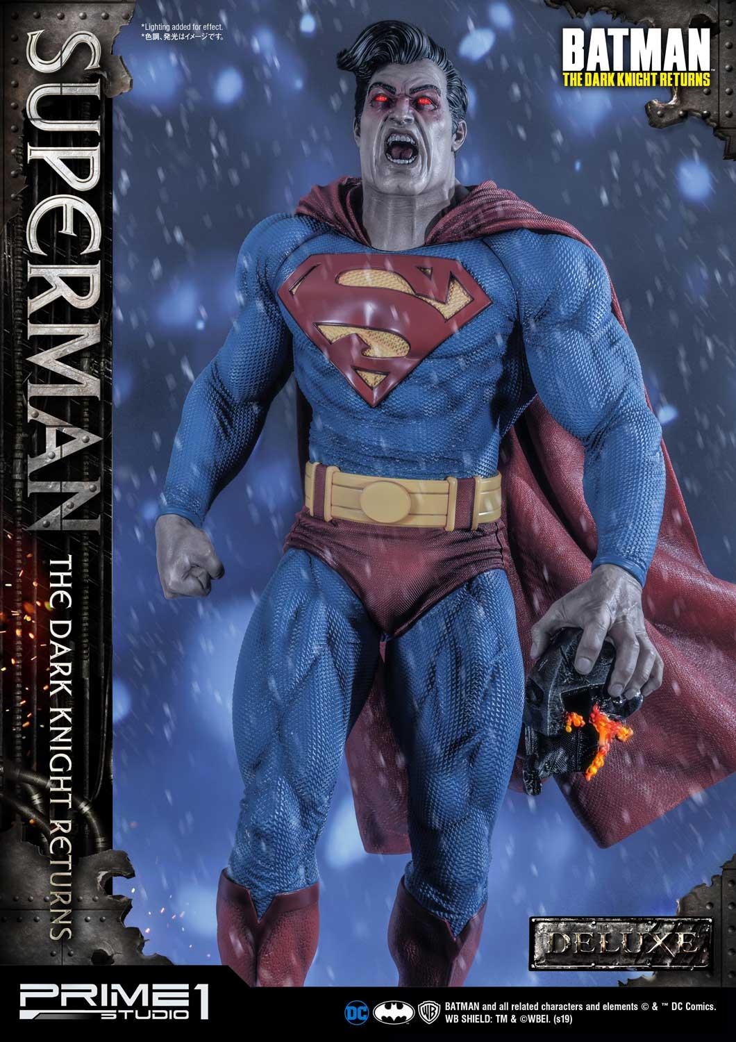 Batman:The Dark Knight Returns (Comics) Superman Deluxe Version image 5
