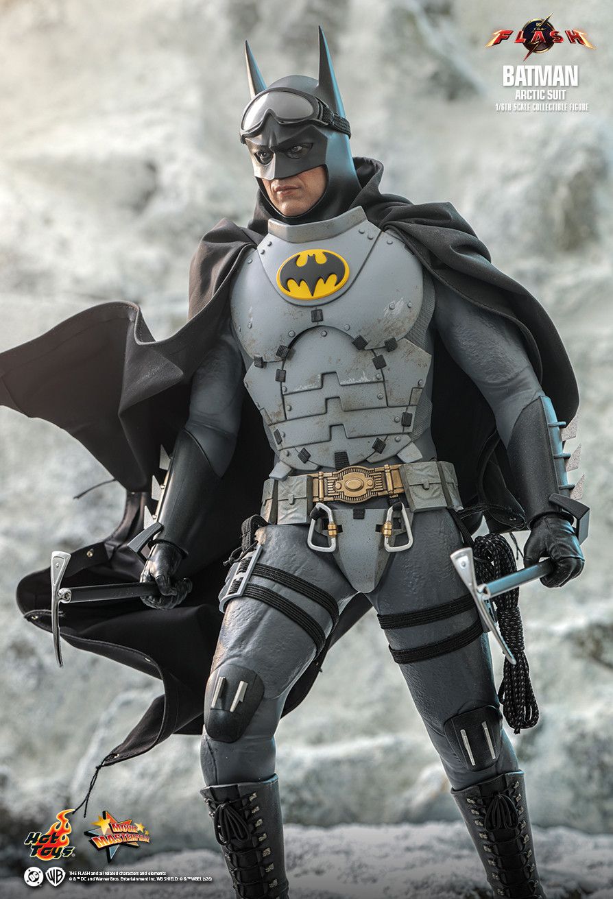BatmanTM (Arctic Suit) image 5