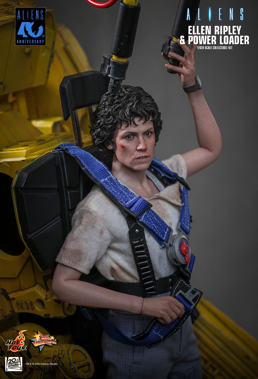 Ellen Ripley and Power Loader image 10
