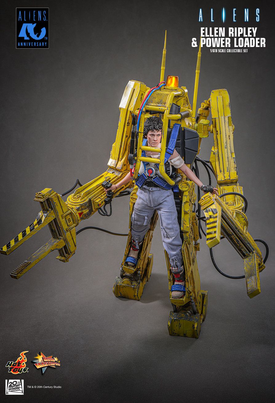 Ellen Ripley and Power Loader image 7