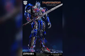 Transformers: Age of Extinction Optimus Prime Ultimate Edition
