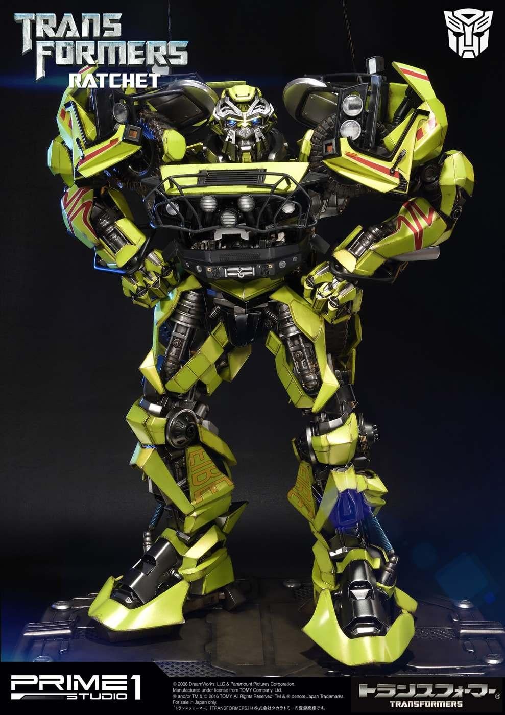 Transformers Autobot Ratchet image 7