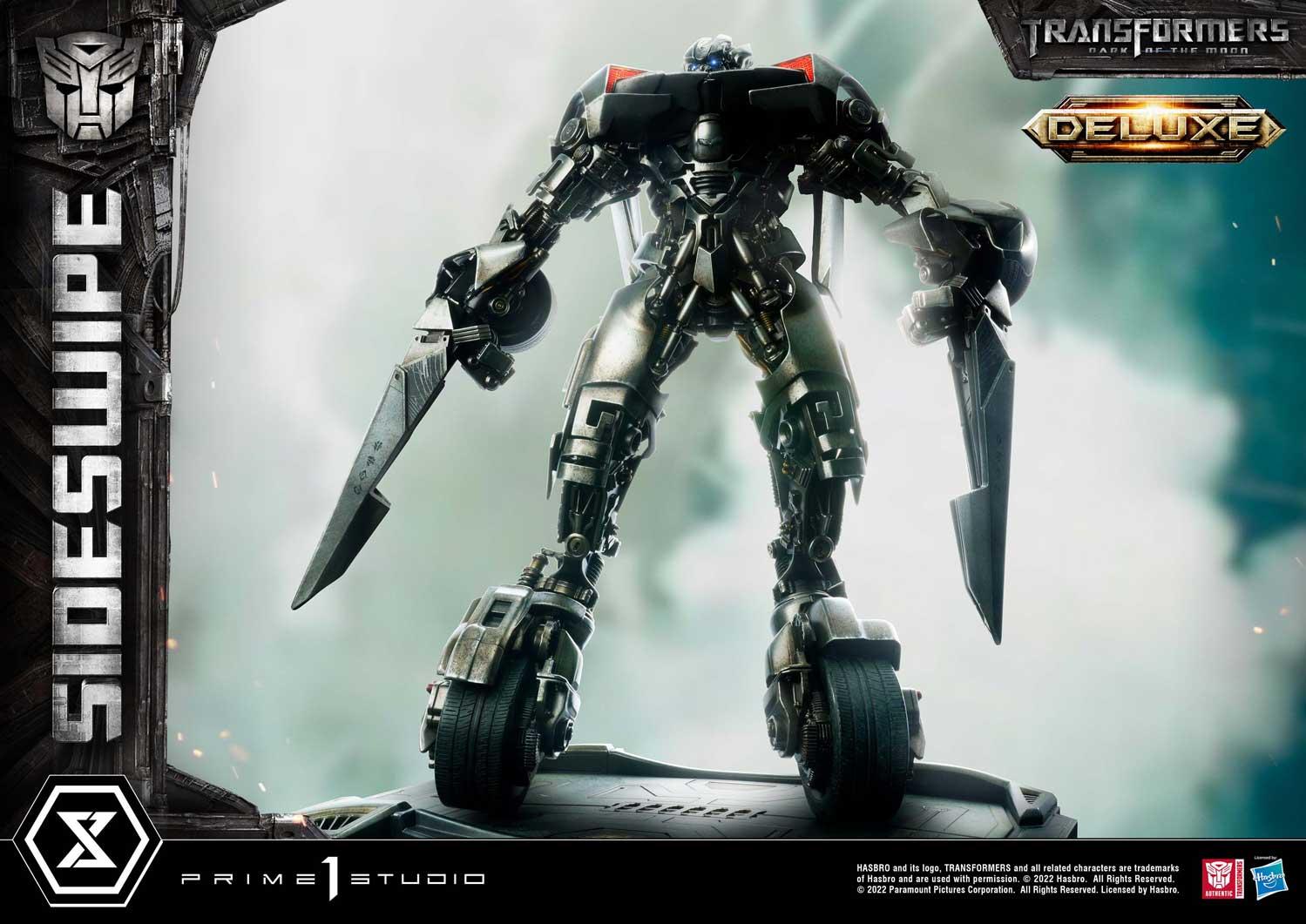Transformers: Dark of the Moon (Film) Sideswipe DX image 8