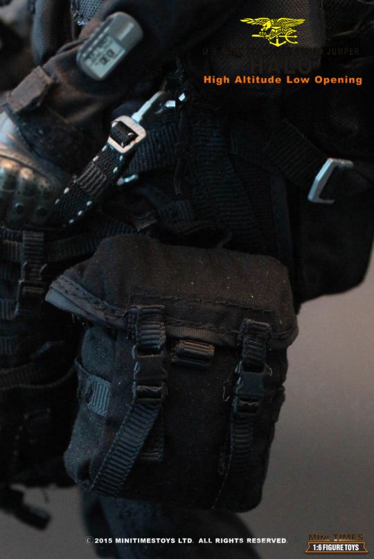 Halo U.S. Navy Seal Team 2 - Halo Jump High Altitude Low Opening image 10