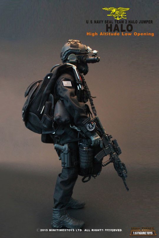 Halo U.S. Navy Seal Team 2 - Halo Jump High Altitude Low Opening image 2