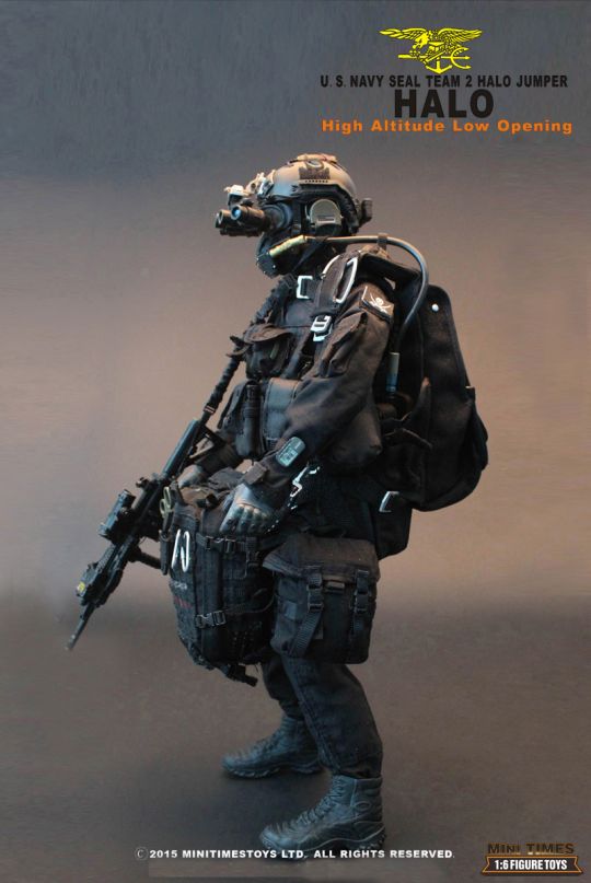 Halo U.S. Navy Seal Team 2 - Halo Jump High Altitude Low Opening image 5