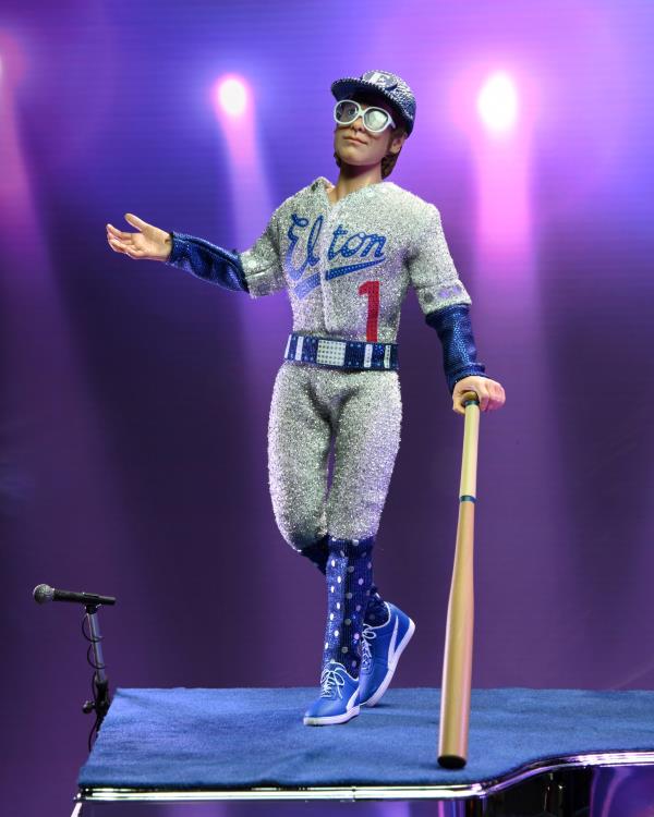 Elton John (Live 1975) Clothed image 9