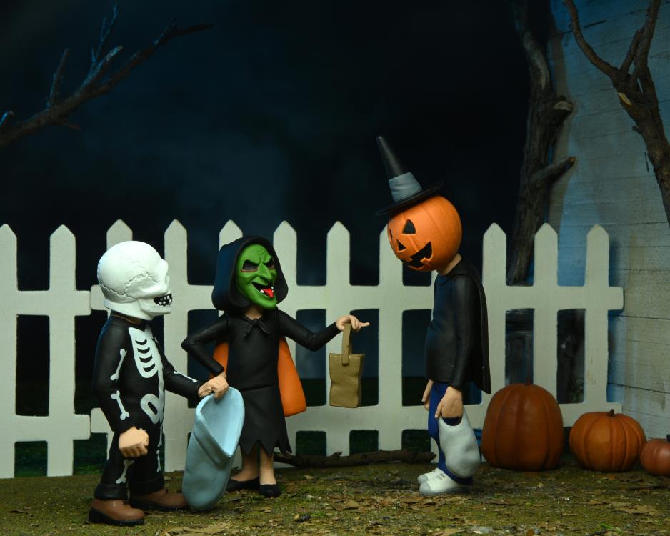 Halloween III: Season of the Witch Toony Terrors Trick or Treaters Three-Pack image 3