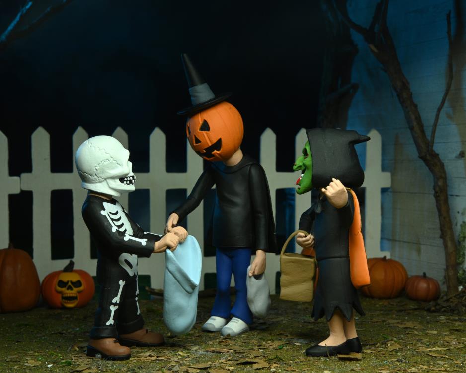 Halloween III: Season of the Witch Toony Terrors Trick or Treaters Three-Pack image 4