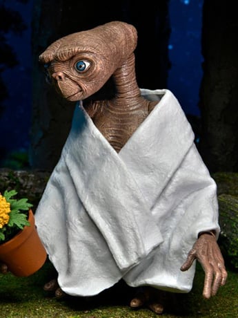 E.T. 40th Anniversary Ultimate E.T. image 2