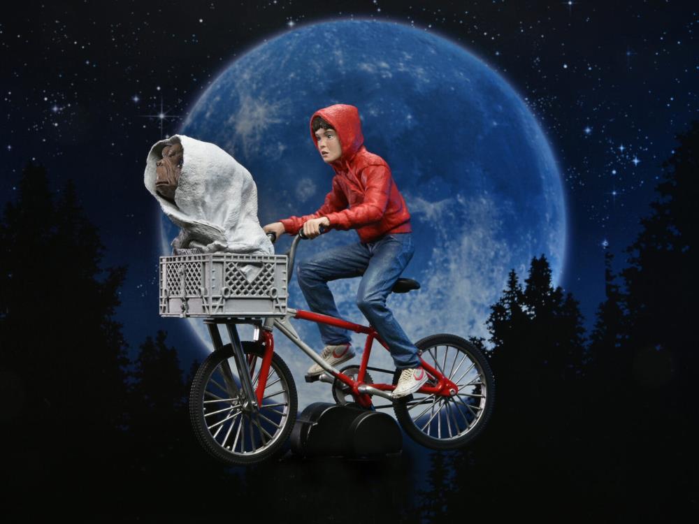 E.T. 40th Anniversary Elliot & E.T. on Bicycle image 10