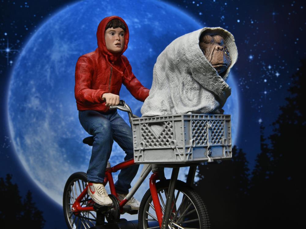 E.T. 40th Anniversary Elliot & E.T. on Bicycle image 6