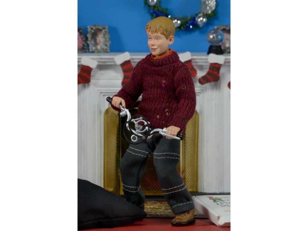 Home Alone Kevin McCallister Clothed image 4