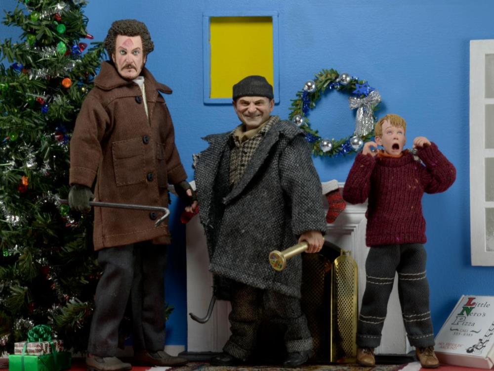 Home Alone Kevin McCallister Clothed image 5