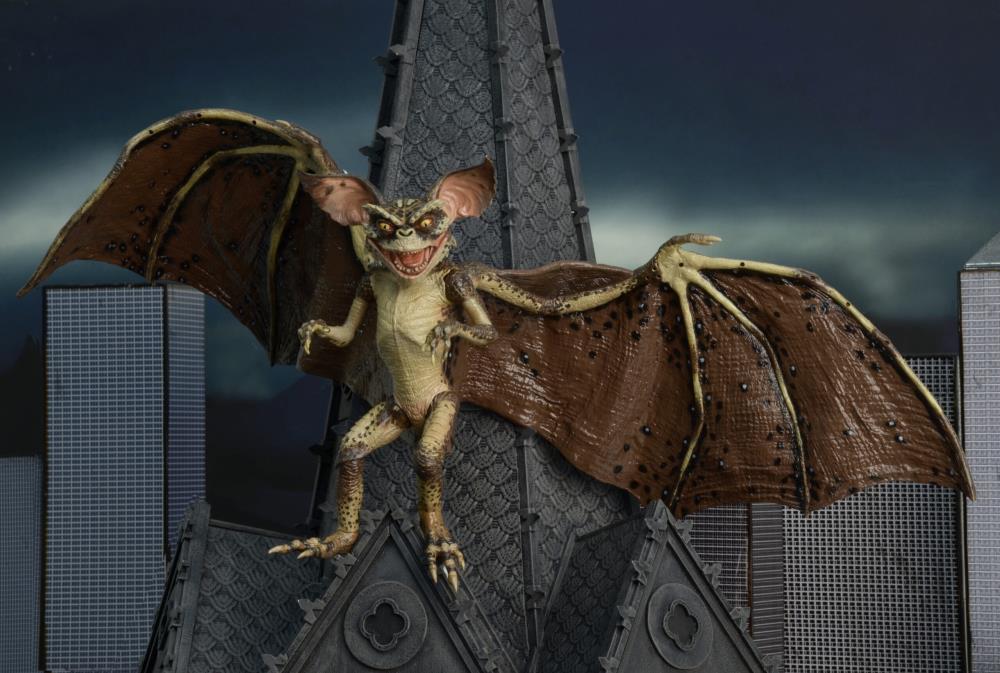 Gremlins 2: The New Batch Bat Gremlin Deluxe image 3