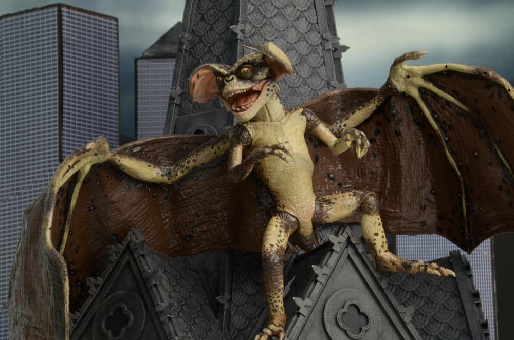Gremlins 2: The New Batch Bat Gremlin Deluxe image 6