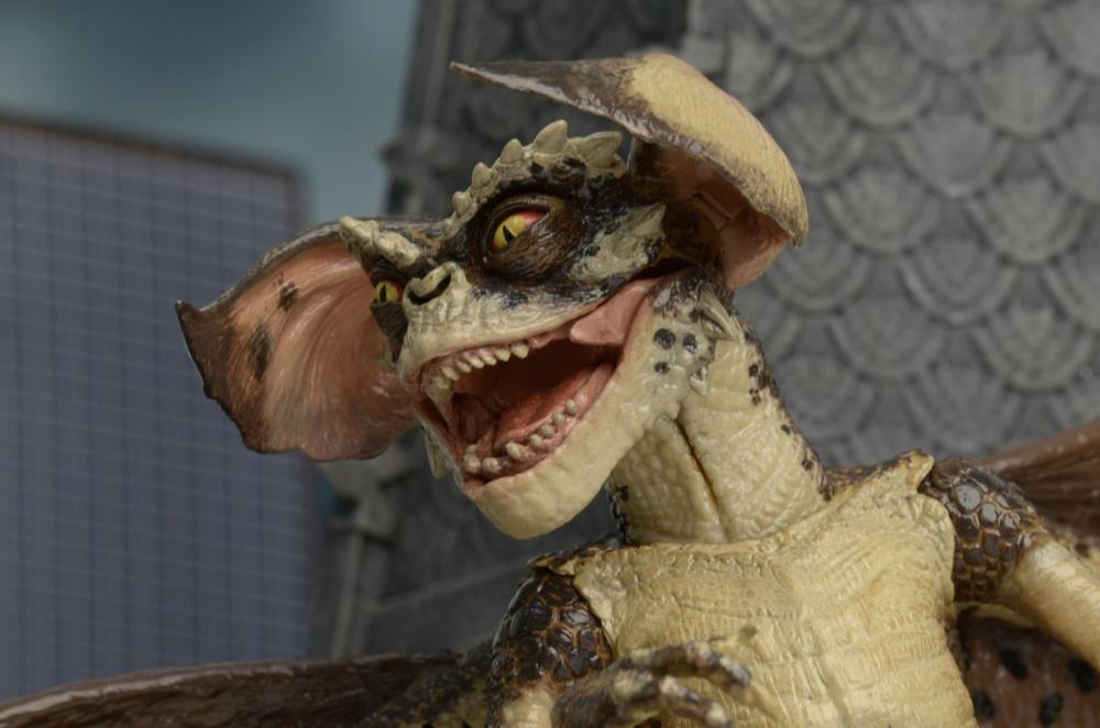 Gremlins 2: The New Batch Bat Gremlin Deluxe image 9