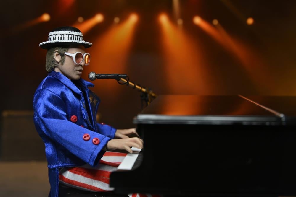 Elton John (Live 1976) Clothed image 10