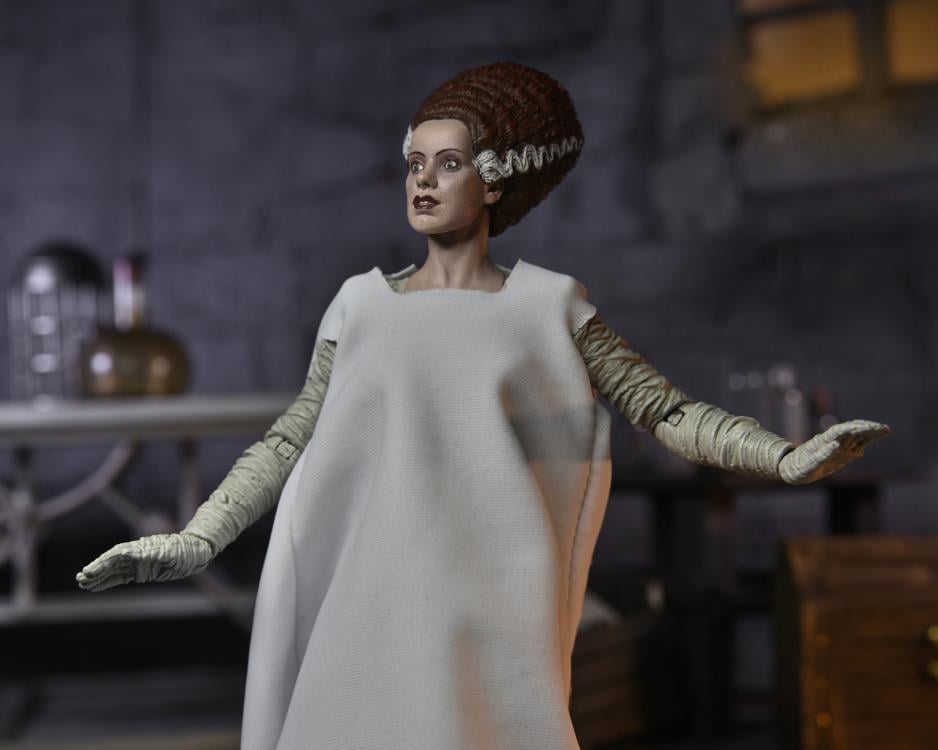 Universal Monsters Ultimate Bride of Frankenstein (Color) image 8