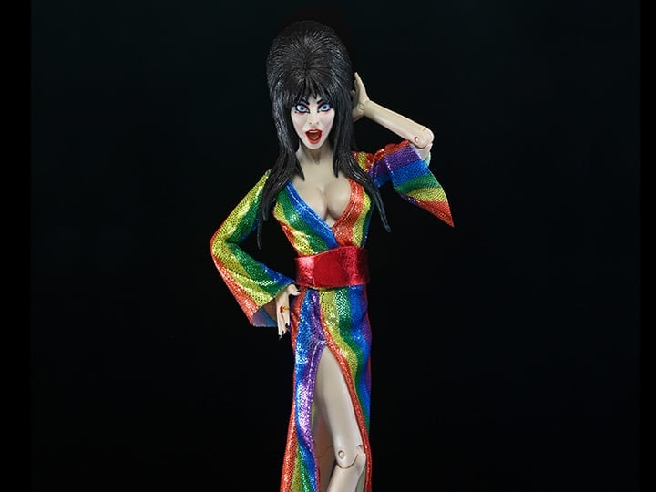 Elvira, Mistress of the Dark Elvira (Over the Rainbow Ver.) Clothed image 1