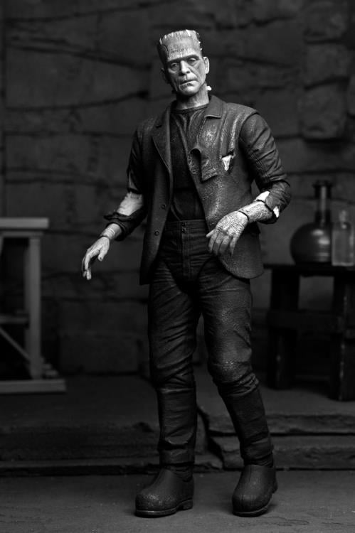 Universal Monsters Ultimate Bride of Frankenstein Frankenstein's Monster (Black & White Ver.) image 3