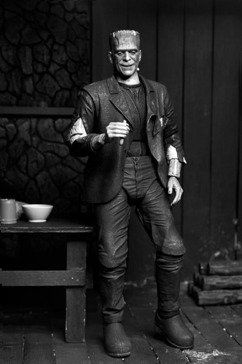 Universal Monsters Ultimate Bride of Frankenstein Frankenstein's Monster (Black & White Ver.) image 4