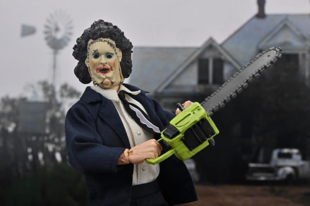 The Texas Chainsaw Massacre 50th Anniversary Leatherface (Pretty Woman) Clothed image 6