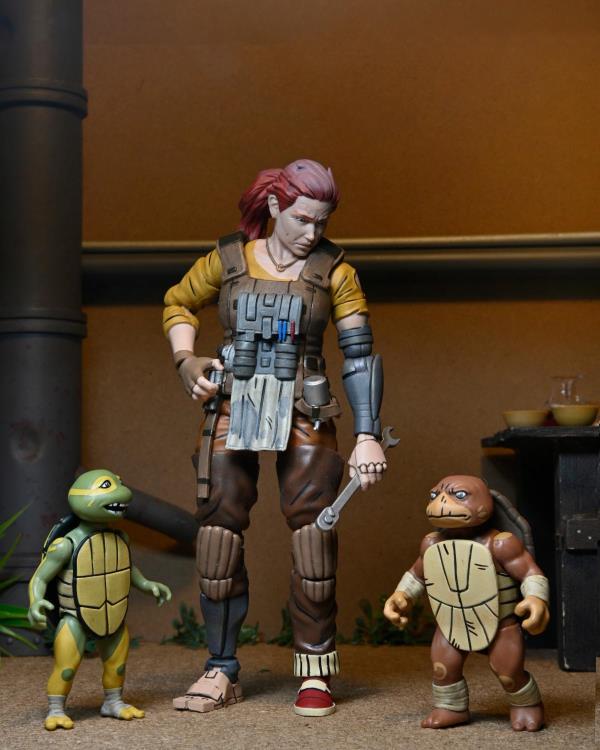Teenage Mutant Ninja Turtles: The Last Ronin - The Lost Years Grammy April with Baby Yi & Moja image 4