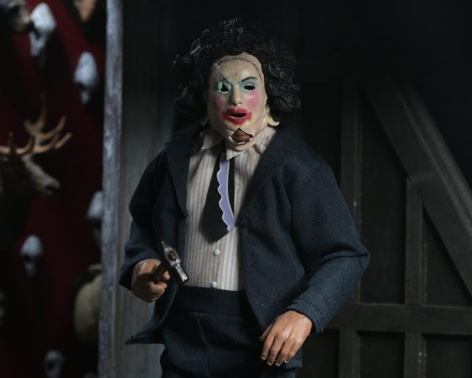 The Texas Chainsaw Massacre Leatherface with Pretty Woman Mask Clothed image 10