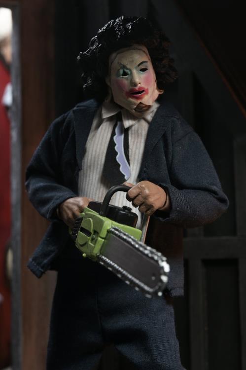 The Texas Chainsaw Massacre Leatherface with Pretty Woman Mask Clothed image 4