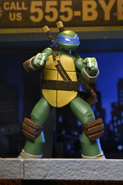 Teenage Mutant Ninja Turtles (2012) Ultimate Leonardo image 6
