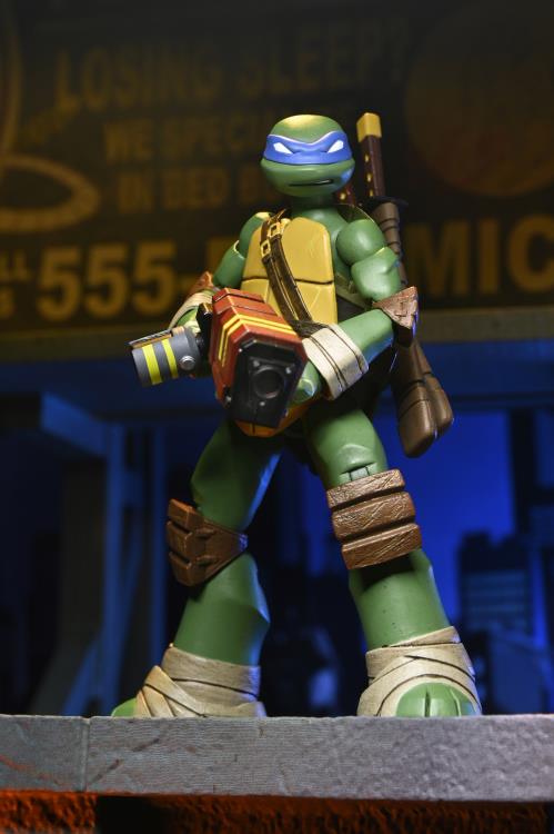 Teenage Mutant Ninja Turtles (2012) Ultimate Leonardo image 8