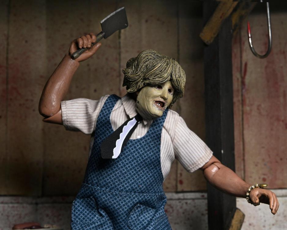 The Texas Chainsaw Massacre Leatherface with Old Lady Mask Clothed image 10