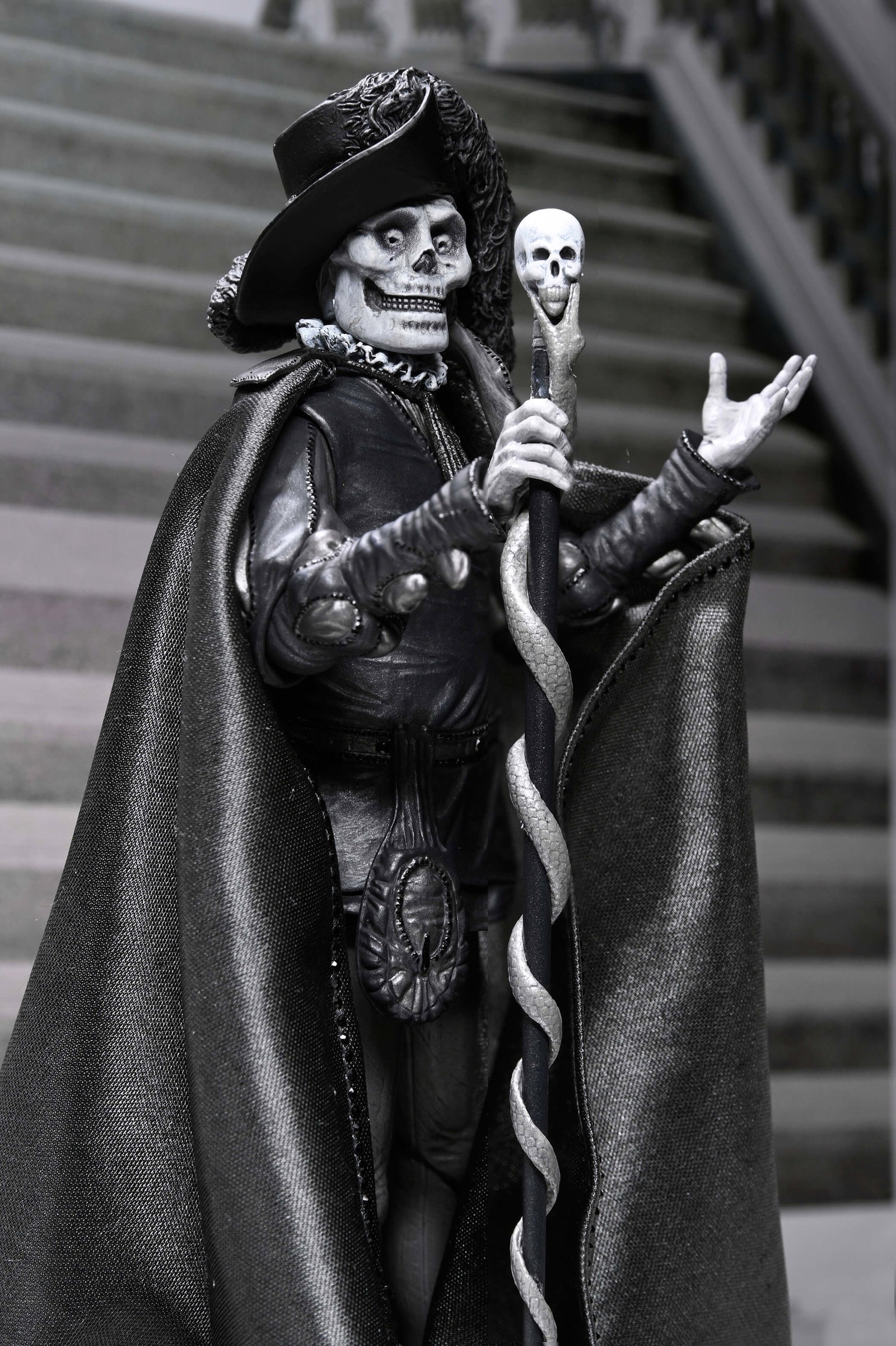 The Phantom of the Opera Ultimate "Masque of the Red Death" (Black & White) image 5
