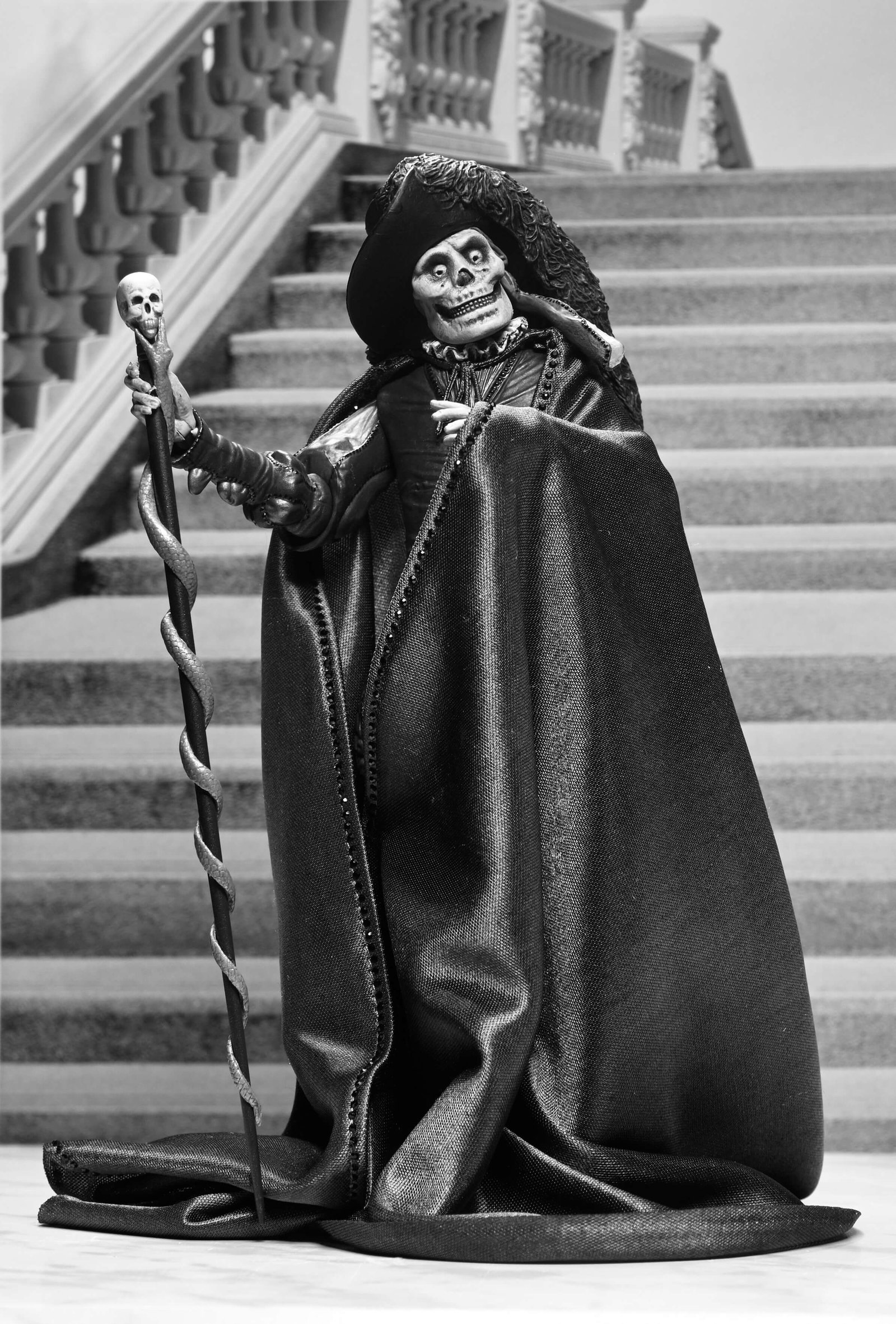 The Phantom of the Opera Ultimate "Masque of the Red Death" (Black & White) image 6