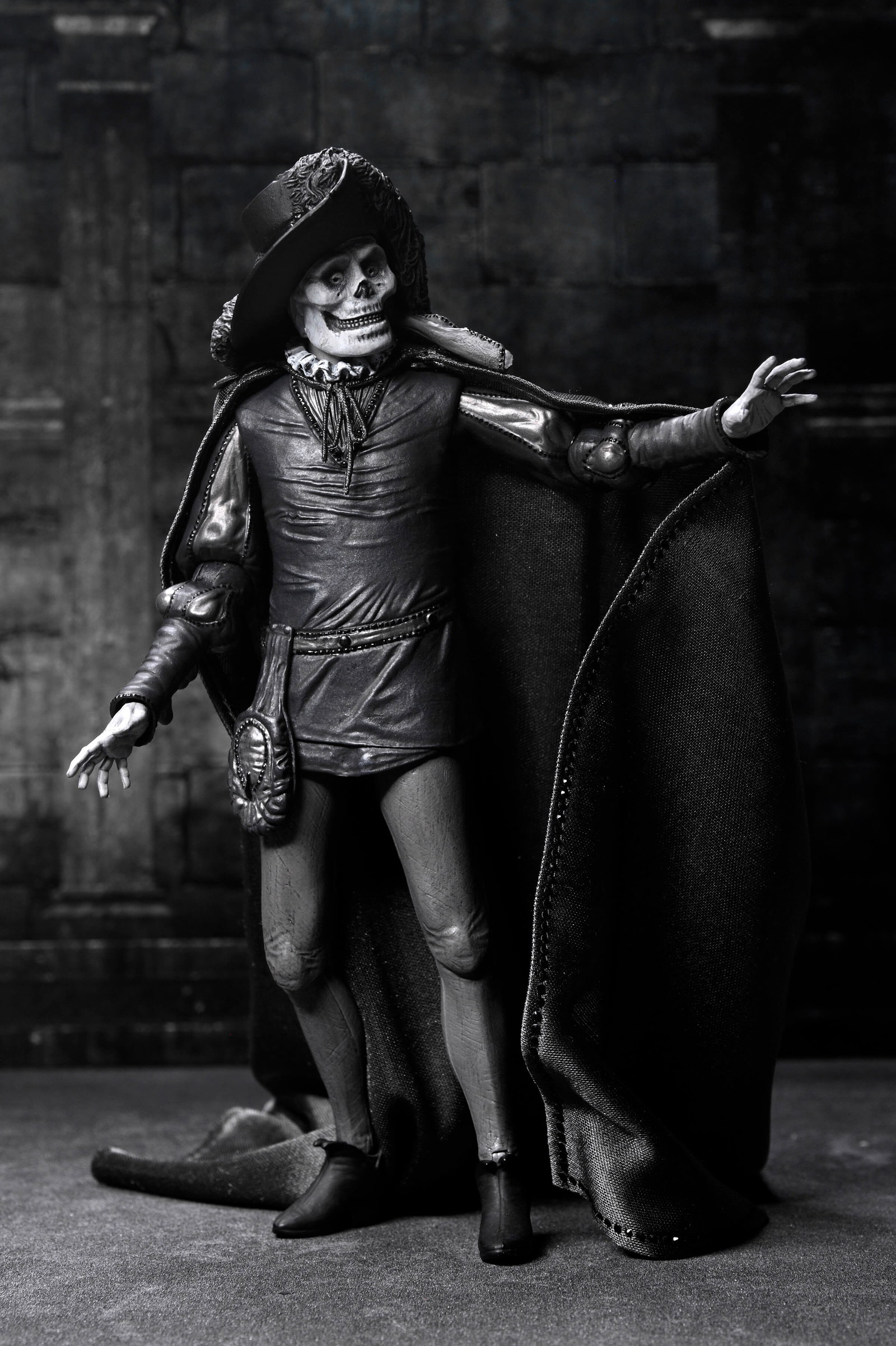 The Phantom of the Opera Ultimate "Masque of the Red Death" (Black & White) image 9