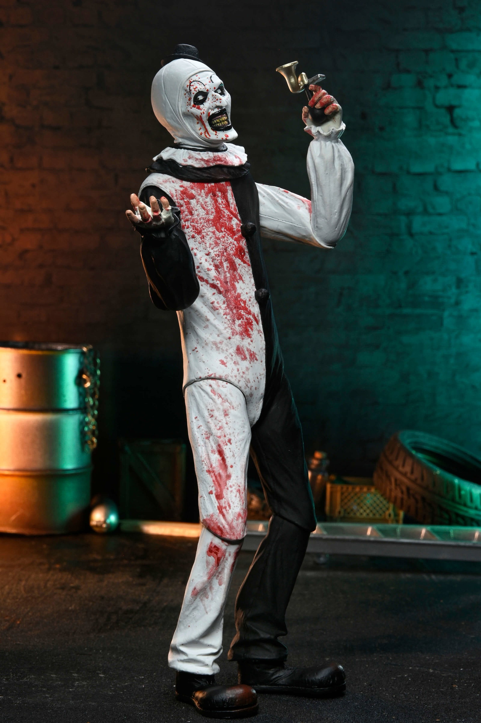 Terrifier 2 Ultimate Art the Clown (Blood Splattered) image 8