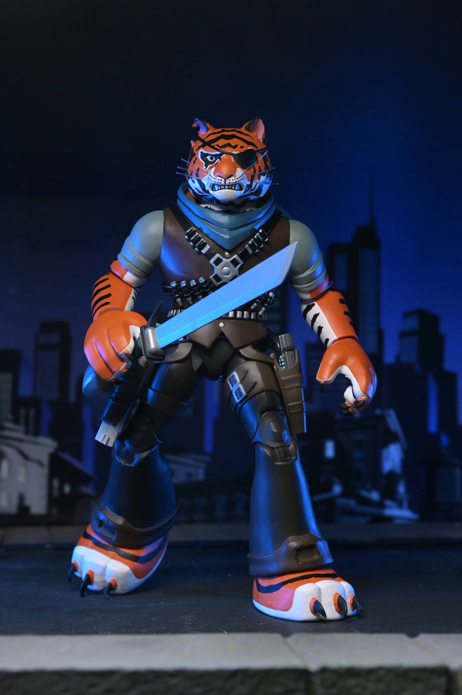 Teenage Mutant Ninja Turtles (2012) Ultimate Tiger Claw image 3