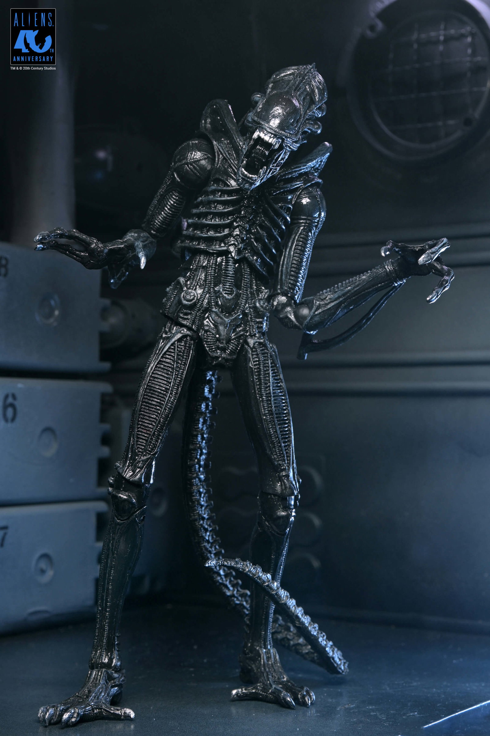 Aliens 40th Anniversary Ultimate Warrior Xenomorph image 3
