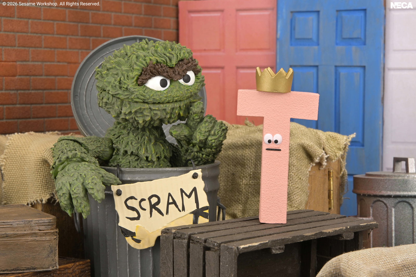 Sesame Street Ultimate Oscar the Grouch image 10