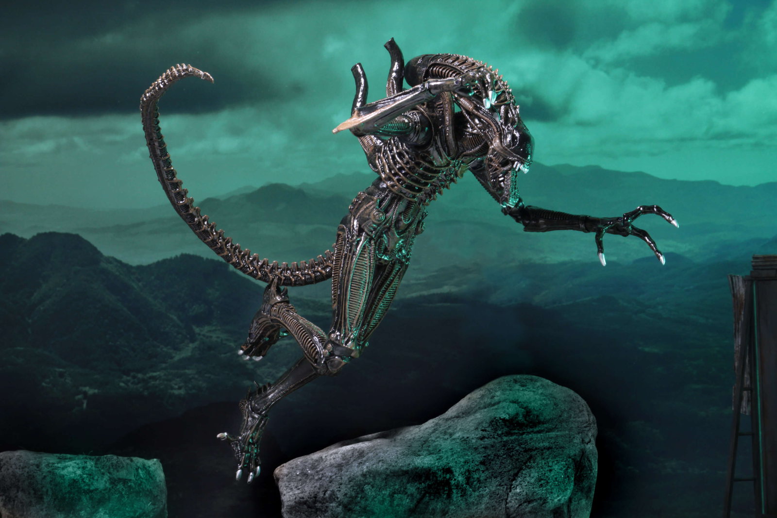 Aliens Ultimate Warrior (Brown) image 6