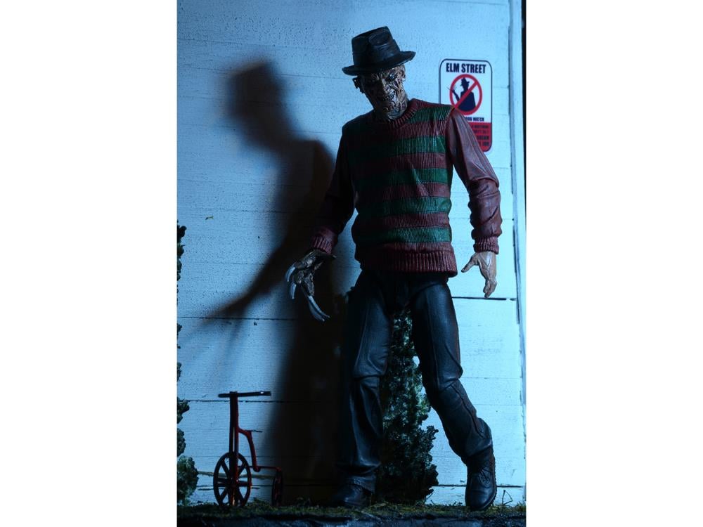 A Nightmare On Elm Street Ultimate Freddy Krueger image 3